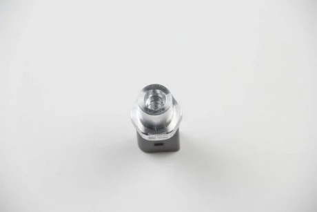 Датчик давления HELLA 6ZL 351 028-401