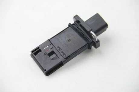 Витратомір повітря HELLA 8ET 009 142-581