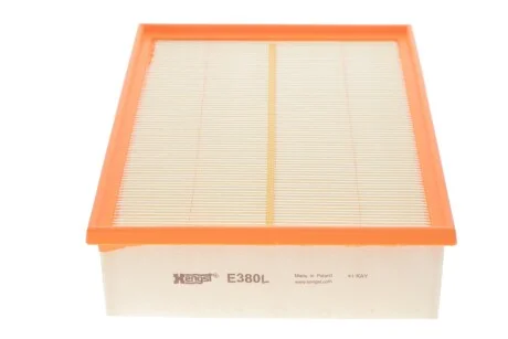 Фильтр воздушный Audi A4 /6 2.5TDI 97- HENGST FILTER E380L