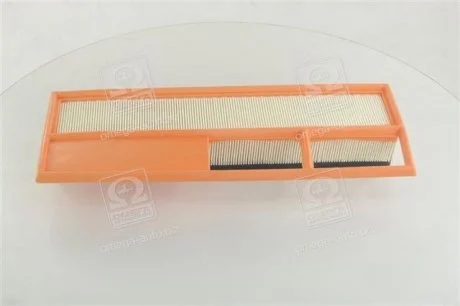 Фильтр воздушный Fiat Doblo 1.3 Multijett 05- HENGST FILTER E704L01