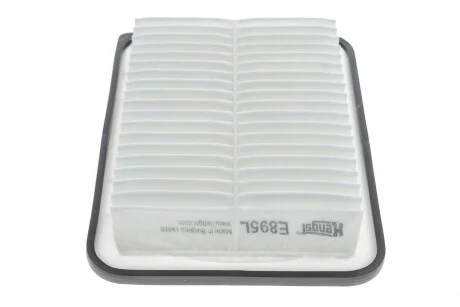 Фильтр воздушный Toyota Auris 1.3-1.8 03/07-, Avensis 1.6-2.0 02/09-, RAV 4 2.0 12/08- HENGST FILTER E895L