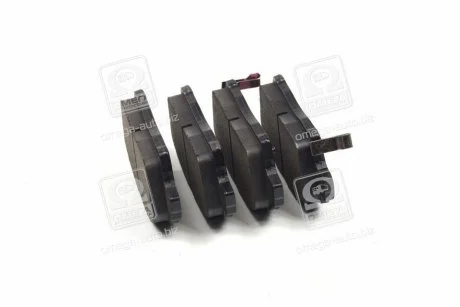 Колодки пер TOYOTA YARIS Hi-Q (SANGSIN) SP1232