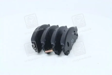 Колодки пер Mitsub L200 2WD/4WD 2.5TDI 01 07.01-4605A198/4605A284/MDB2882/MZ690356 Hi-Q (SANGSIN) SP1361