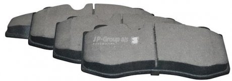 Комплект тормозных колодок, дисковый тормоз JP GROUP 1363602710 (фото 1)