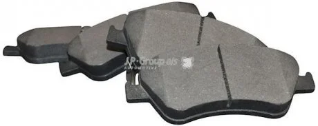 Тормозные колодки перед. Toyota Auris 07-12 (bosch) JP GROUP 4863601810