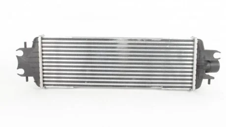 Радіатор інтеркулера, 2.5dCi 01- KALE 350775