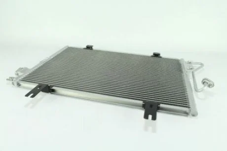 Радиатор кондиционера, 1.2i-1.4i, 1.9DTI/DCI/D, (548X370X15) KALE 389400