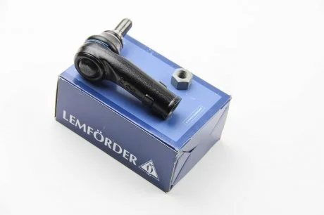 Наконечник тяги рул. прав. VW T4 70-S-002 792 = 8/94- /конус 18/ LEMFORDER 10275 02