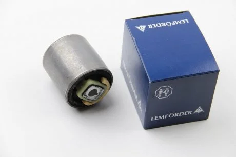 Сайлентблок задн. внутр. Audi A4-A8; VW Passat 1,6-4,2 08.94- LEMFORDER 17659 01