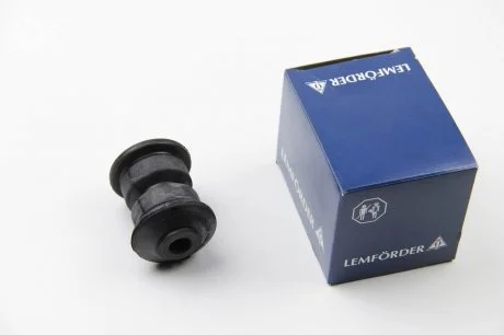 Сайлентблок переднего рычага Vito (639) 03- (спереди/сзади) LEMFORDER 26614 01