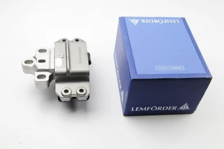 Опора двигателя левая Audi A3/VW Golf 5 1,9.2,0 TDi 03- LEMFORDER 33144 01
