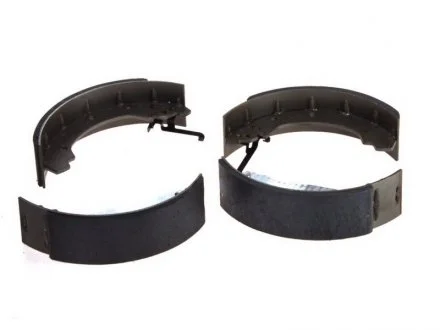 Комплект колодок гальмівних LPR 06740