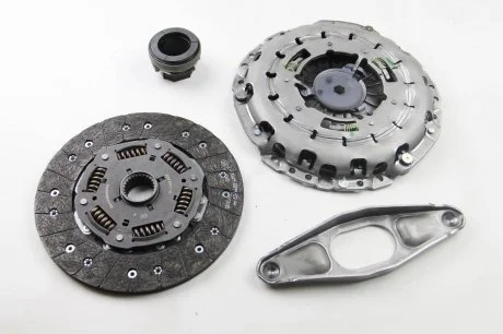 Комплект зчеплення BMW 3(E90/91/92/93)/5(E60/61/F10/11)/X3(E83/F25) 2.0-3.0D 02- (240mm) LuK 624 3371 00