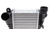 Интеркулер SKODA OCTAVIA Combi (1U5) alt MAHLE / KNECHT CI22000S (фото 3)