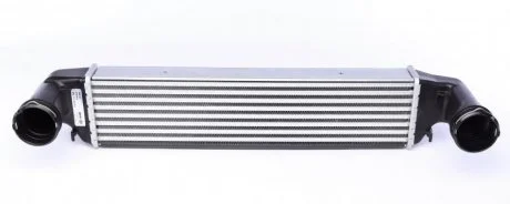 Радиатор интеркулера MAHLE / KNECHT CI 488 000S