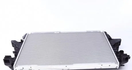 Радиатор охлаждения MAHLE / KNECHT CR 1792 000S