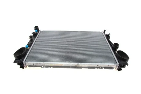 Радиатор охлаждения MAHLE / KNECHT CR 302 000S