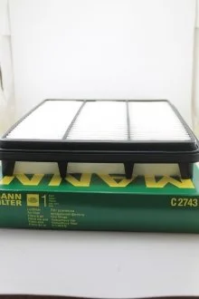 Фильтр воздушный MANN C2743