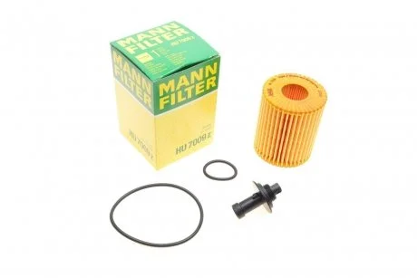 Фільтр масл Toyota LEXUS IS 220d/250, GS 300/450h 10/05 04152-31080 MANN HU7009Z