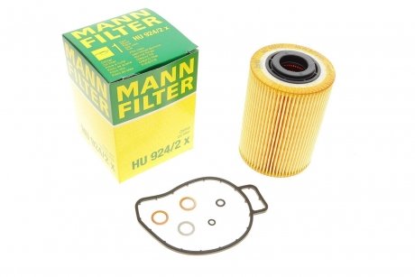 Фільтр масляний двигуна MANN HU924/2X (фото 1)
