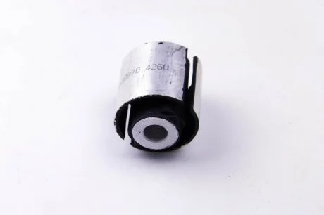Сайлентблок переднього важеля (нижній/задній)) T4 91-03 Metalcaucho 04260