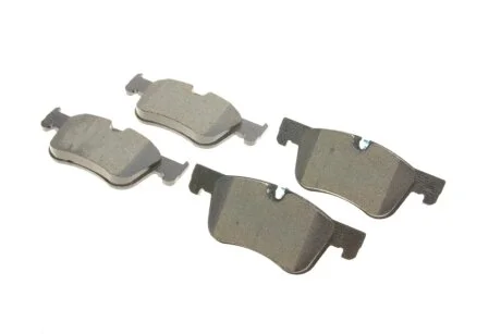 Комплект тормозных колодок (дисковых).) Metelli 22-0984-0