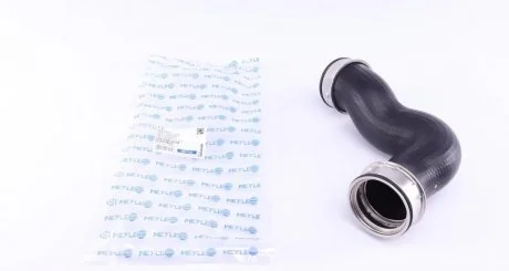 Патрубок интеркулера VW T5 AXD/AXE MEYLE 1000360078