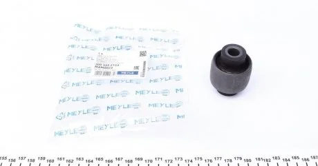 Сайлентблок рычага MEYLE 3003332103