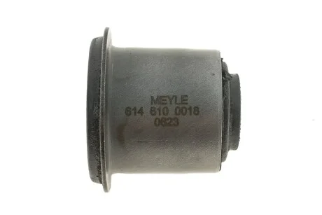 Сайлентблок переднього важеля MEYLE 614 610 0018