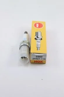 Свеча зажигания NGK 5960