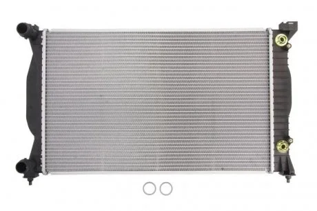 Радиатор охлаждения AUDI, SEAT NISSENS 60305A