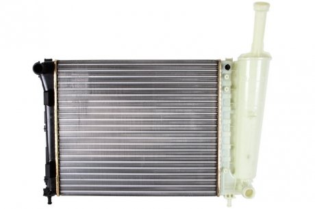 Радиатор охлаждения NISSENS 61936 (фото 1)