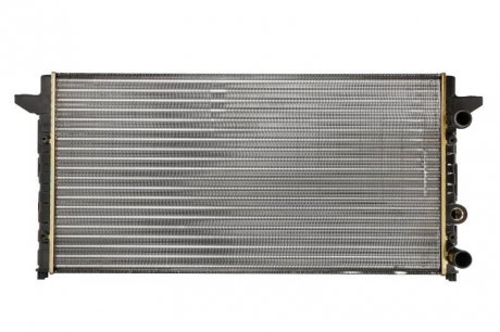Радіатор охолодження VW PASSAT B4 (3A, 35I) (93-) 1.6-2.8i NISSENS 65256 (фото 1)