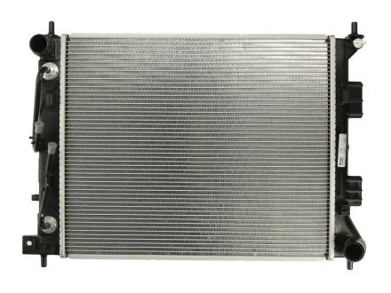 Радиатор охлаждения NISSENS 67608