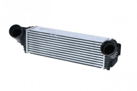 Интеркулер BMW X5 3.0 D 07-13/X6 3.0 D 08- NRF 30359