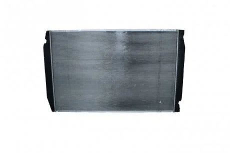 Фото радіатор системи охолодження NRF 509698 Радіатор системи охолодження NRF 509698