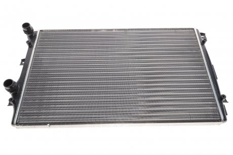 Радиатор охлаждения NRF 53406A (фото 1)