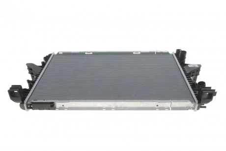 Радиатор VW T5 1.9TDI, 2.0 04.03- NRF 53796