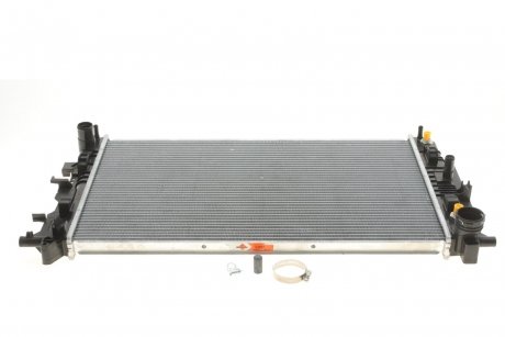 Радиатор охлаждения DB Sprinter 06- NRF 53833