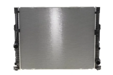 Радіатор охолодження двигуна NRF 550299