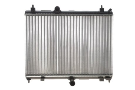 Радіатор охолодження двигуна (MT) CITROEN C5 III PEUGEOT 407, 508 I, 508 II 2.0D/2.0DH 02.08- NRF 58468A (фото 1)