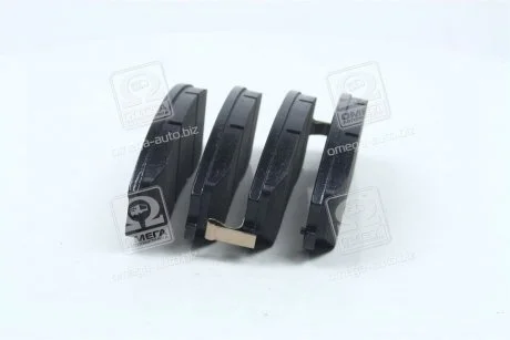Колодки тормозные дисковые передние, комплект PARTS MALL (PMC) PKA-016