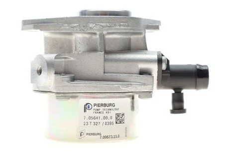 Насос паливної та гальмівної систем вакуумний на двигуні. PIERBURG 7.00673.11.0