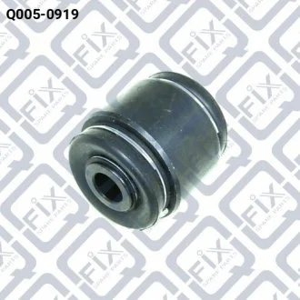 Сайлентблок переднего рычага Q-FIX Q0050919