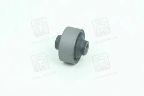 Сайлентблок рычага передний MR403441 RBI M24CS3WB