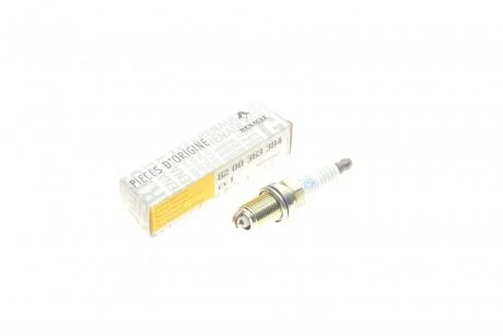 Свіча запалювання 2.0 16V Laguna III, Megane III, Trafic II RENAULT 82 00 363 384