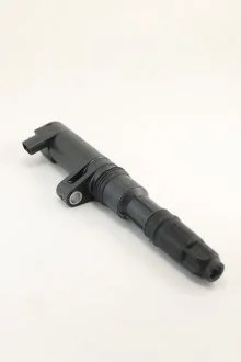 Котушка запалювання 1.6/2,016V Logan, Duster, MeganeII/III, TraficII, Fluence RENAULT 8200568671