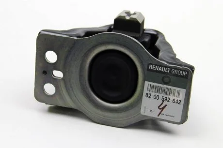 Опора дв прав Megane II 1.5DCI RENAULT 82 00 592 642