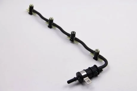 Трубка обратки (с клапаном обратки) TRAFIC 2.0DCI 2006- RENAULT 8200894668