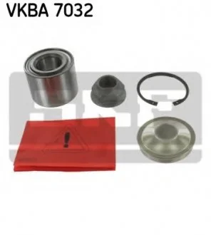 Подшипник ступицы, комплект RENAULT Clio &quot;R &quot;1,2/1,5L &quot;13&gt;&gt; SKF VKBA 7032 (фото 1)